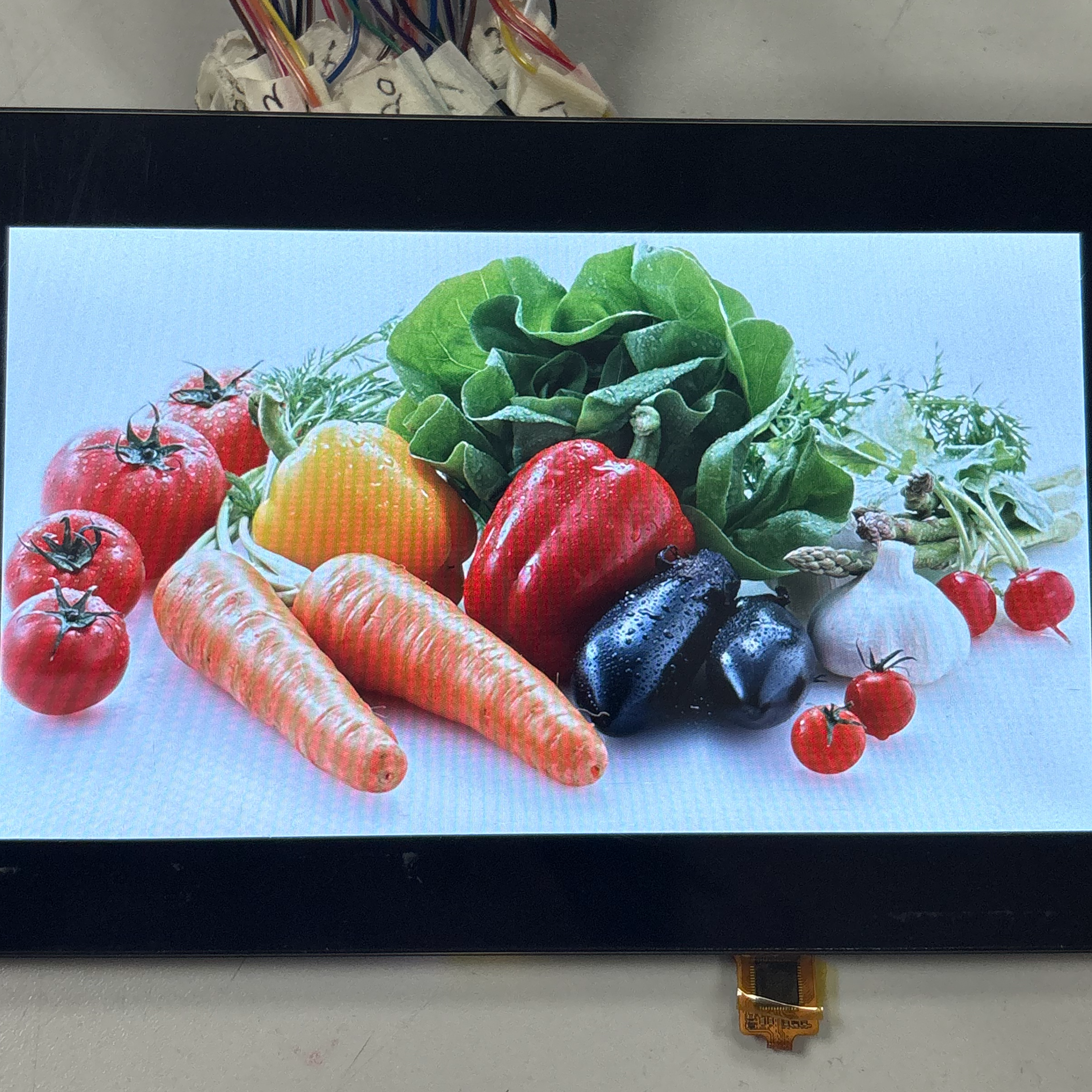 Wide-View TFT LCD for Automotive